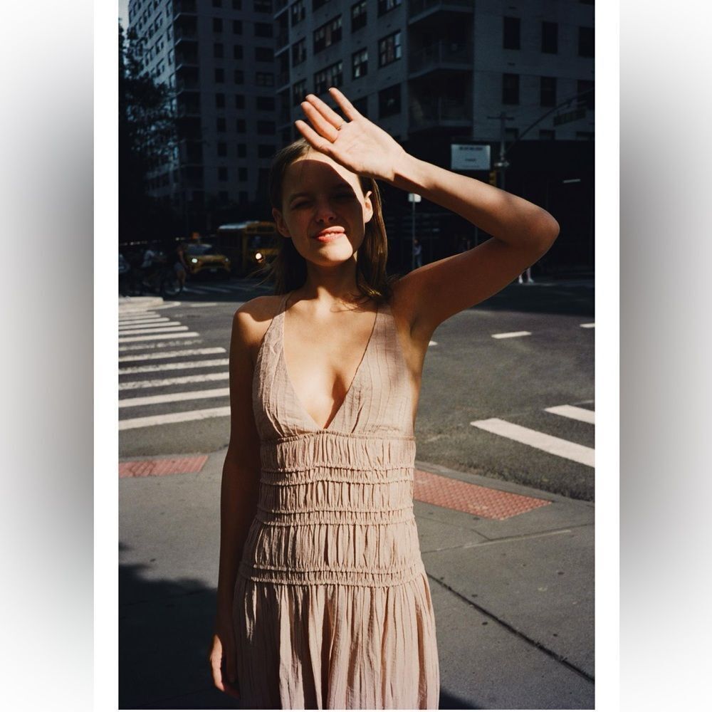 Zara textured midi dress - Picture 2 of 6